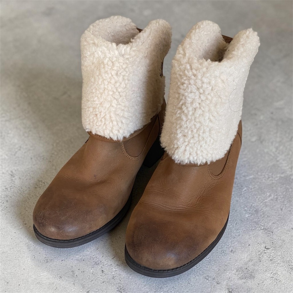 Ugg Aldon Chestnut Leather Sheepskin Cuff Ankle
